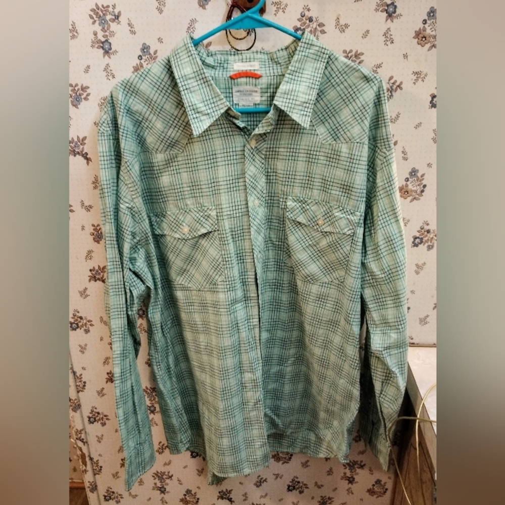 Like New Men's American Eagle  Shirt Size XXL      3/24
